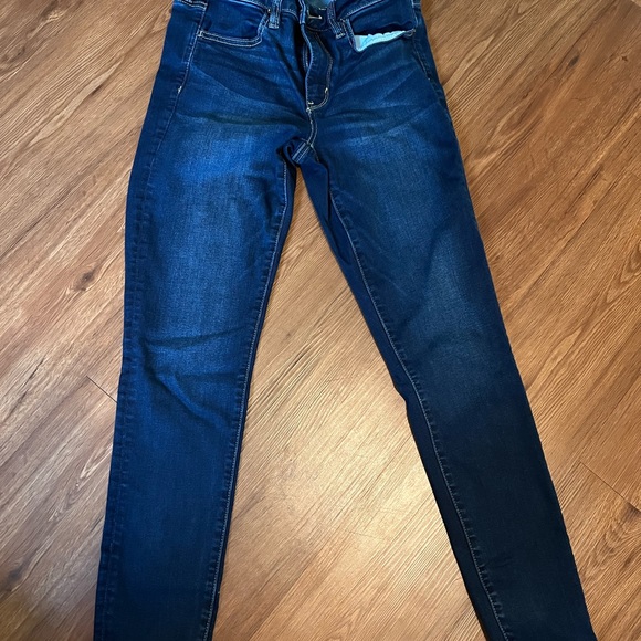 Jeans - Picture 2 of 4